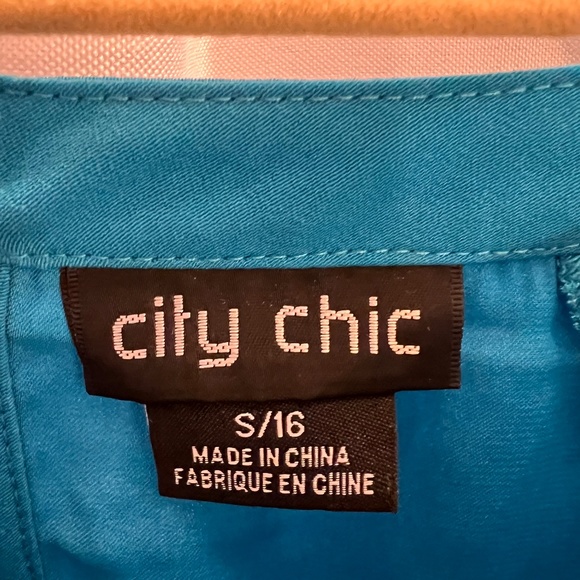 Top - Picture 3 of 3